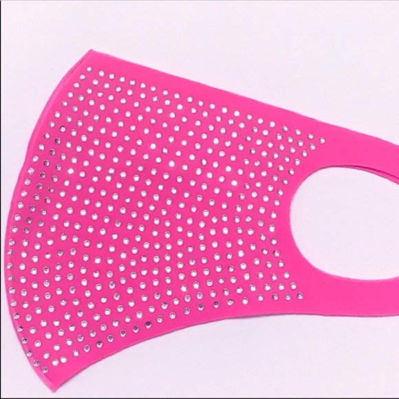 SOLD OUT🆕🔥 RHINESTONE FACE MASK - Picture 4 of 11